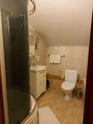 Гостевой дом Славянский Двор Гатчина Двухместный номер с 2 отдельными кроватями-2